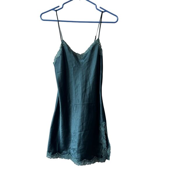 VTG Victoria’s Secret Green Silky Robe Sz. OS Set w/ Sexy Lingerie Dress Sz. XS - Picture 8 of 14